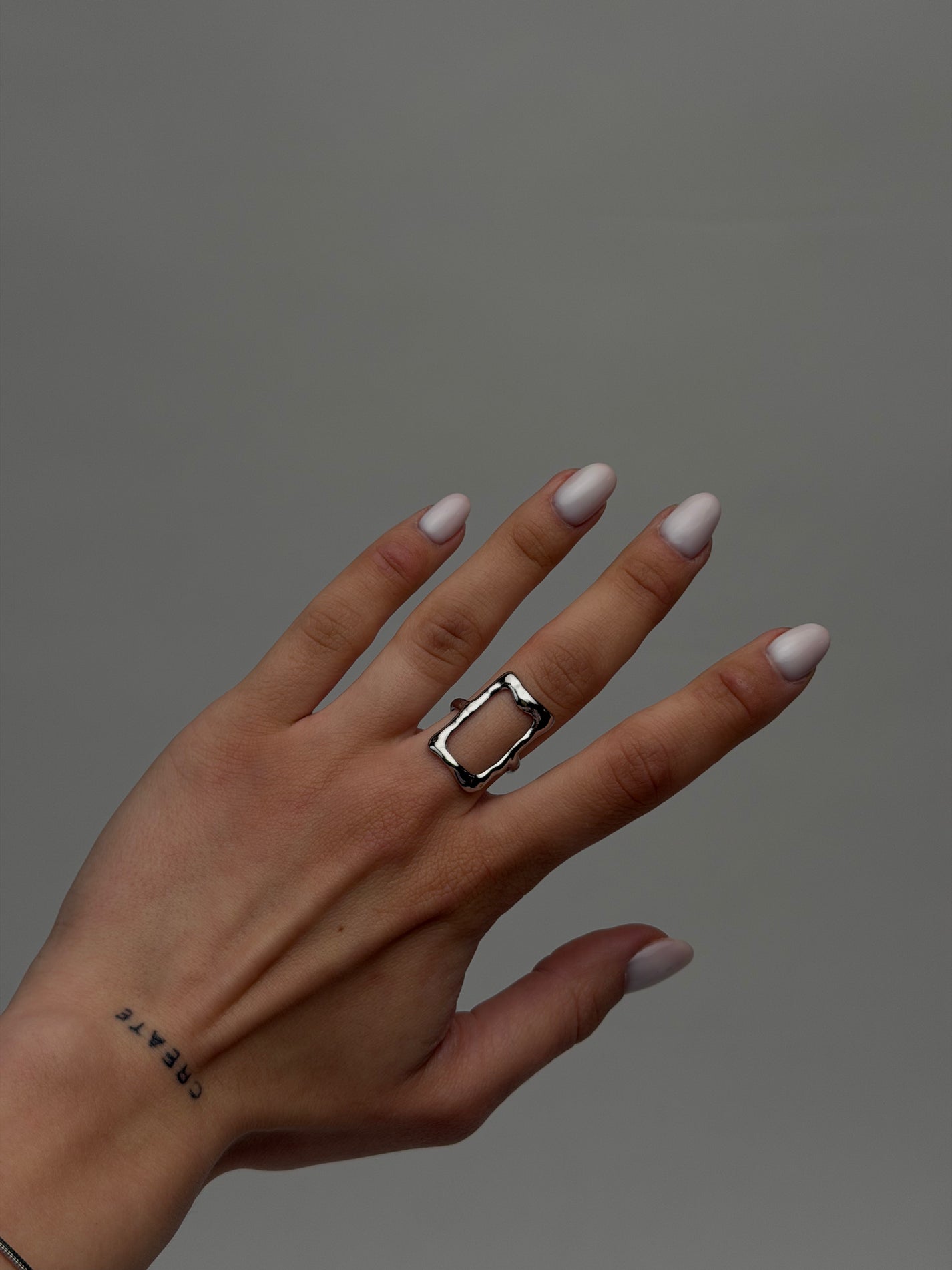 CONTOUR RING