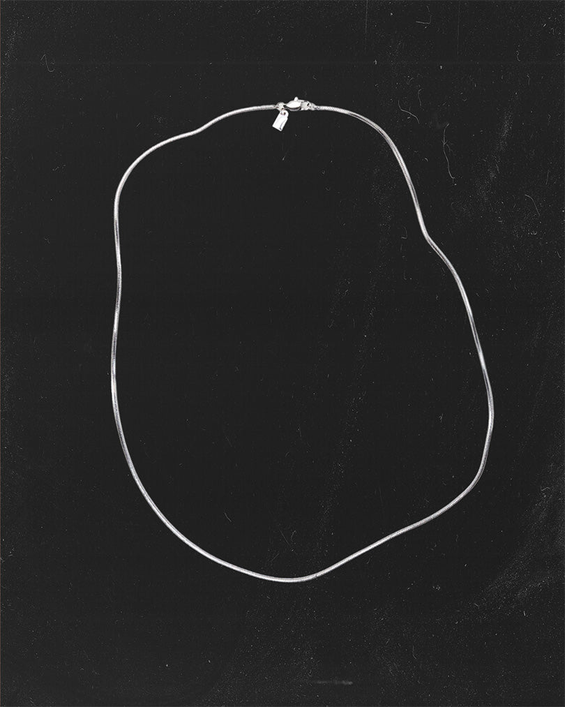 SIMPLICITY NECKLACE